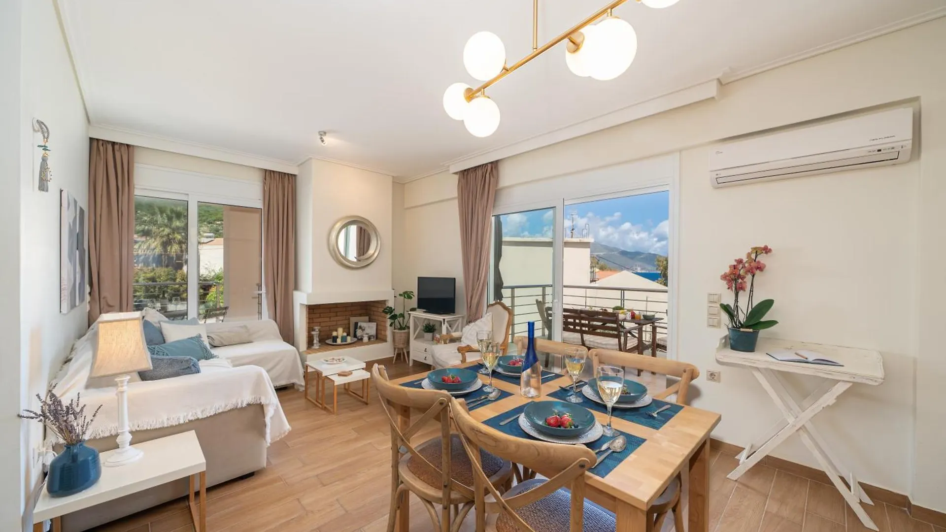 Arya Seaside Apartment Karavomylos 0*,